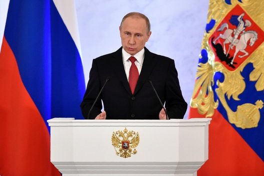 Vladimiras Putinas stebėjosi rusų gebėjimu išgyventi net ir sudėtingomis sąlygomis (nuotr. SCANPIX)