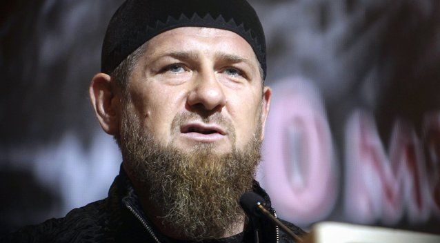Ramzanas Kadyrovas: nuo siūlymo „atvykti į frontą“ iki „išmintingo sprendimo“ pagyrų (nuotr. SCANPIX)