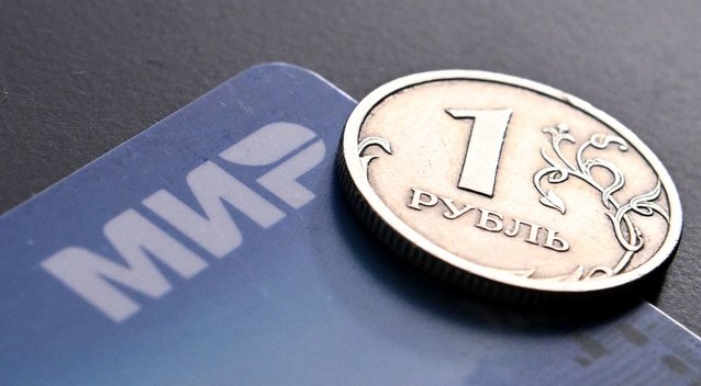 Rusų „Mir“ kortelės fiasko: atsisakė dar vienos valstybės bankas (nuotr. SCANPIX)
