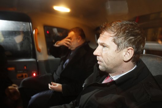 Vladimiras Antonovas ir Raimondas Baranauskas vyksta į teismą Londone (nuotr. SCANPIX)