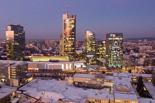  Vakarėjantis Vilnius (nuotr. Broniaus Jablonsko)