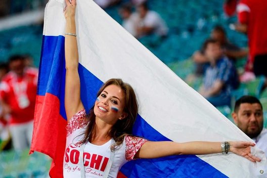 Rusijos futbolo sirgalė (nuotr. SCANPIX)