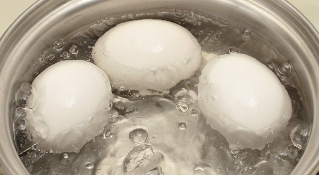 Atskleidė, kiek minučių reikia virti kiaušinius: išverda tobulai (nuotr. 123rf.com)