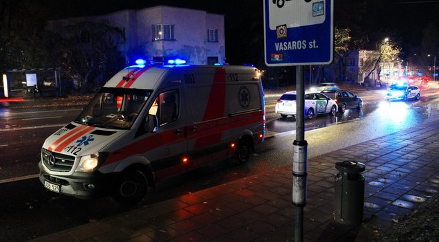 Nelaimė Vilniuje: „Bolt“ pavežėjui už vairo sustreikavo sveikata, medikams nepavyko atgaivinti vyro (nuotr. Broniaus Jablonsko)