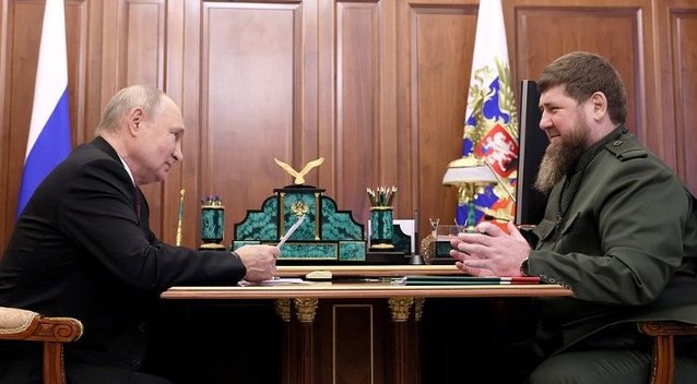 Vladimiras Putinas ir Ramzanas Kadyrovas  (nuotr. SCANPIX)