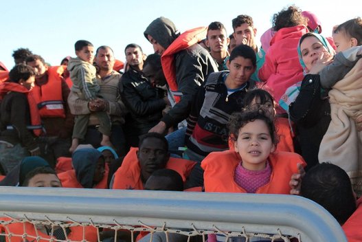 Viduržemio jūroje paskendo laivas su 400 migrantų (nuotr. SCANPIX)