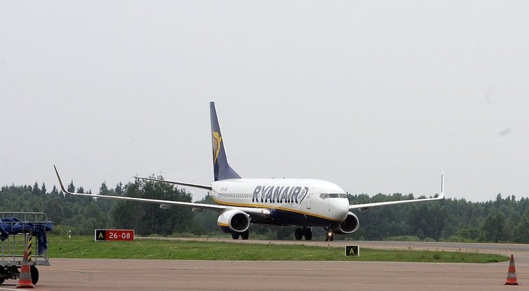 „Ryanair“ lėktuvas (nuotr. Fotodiena/Aliaus Koroliovo)