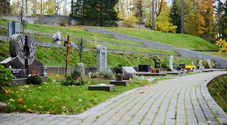 Antakalnio kapinės (K. Polubinska/fotodiena.lt nuotr.)