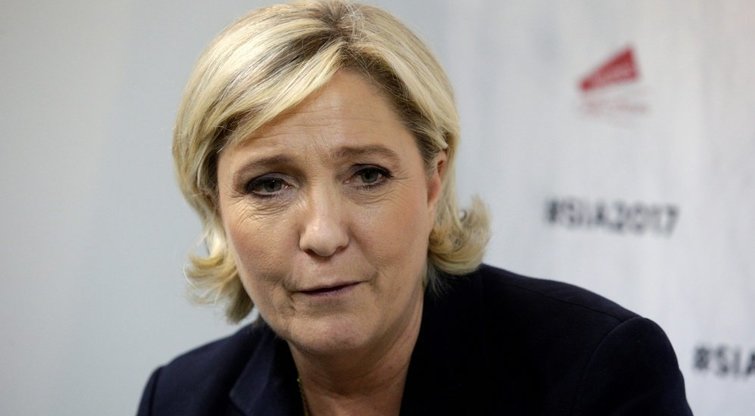 Europos Parlamentas spręs dėl Marine Le Pen teisinės neliečiamybės (nuotr. SCANPIX)