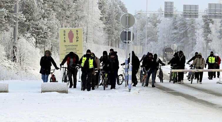 Atskleista migrantų gabenimo į Suomiją schema: „viskas įskaičiuota“ už 2-3 tūkst. eurų (nuotr. SCANPIX)