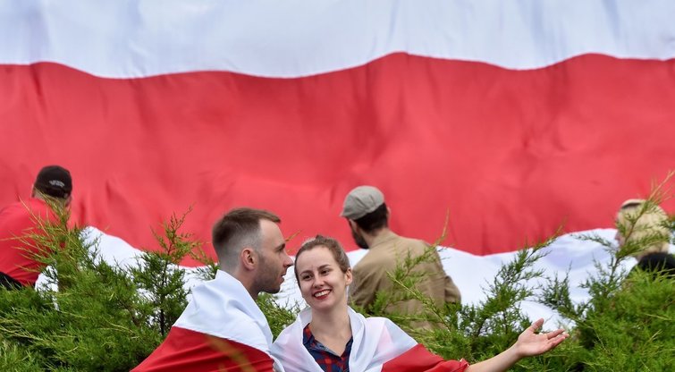 Rugpjūčio 23 d. protestas Minske (nuotr. Scanpix)  