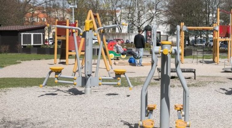 Vaikų žaidimo aikštelė (nuotr. Vilniaus miesto savivaldybės)
