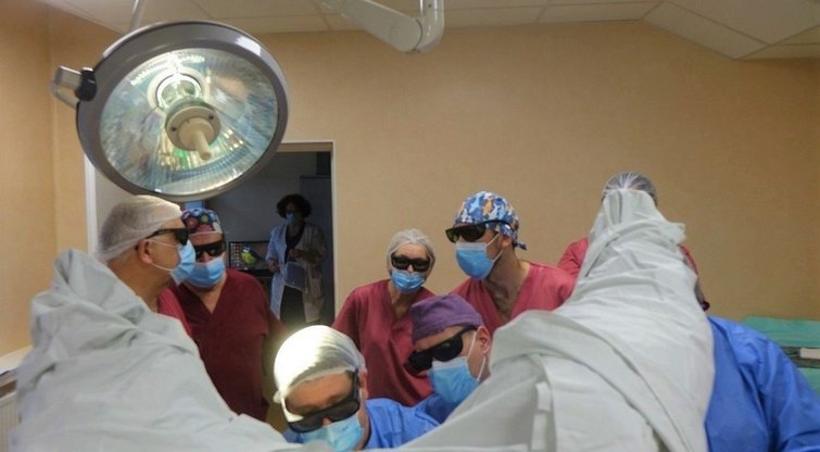 Pirma tokia operacija Panevėžyje: metodas naudojamas žymiausiose pasaulio klinikose (nuotr. RPL)  