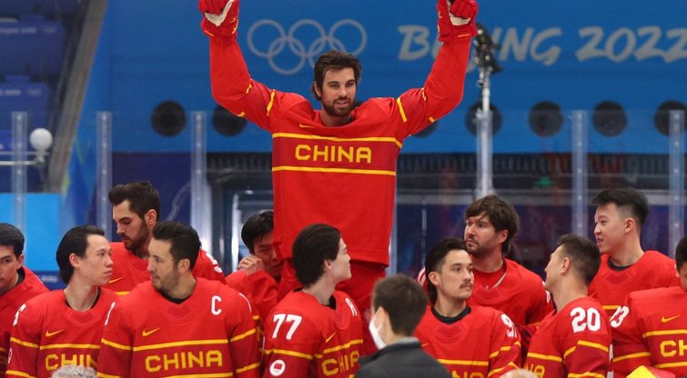 Kinija tiesiog nusipirko 11 kanadiečių, 3 amerikiečius ir rusą, kad žaistų už jų ledo ritulio rinktinę (nuotr. SCANPIX)