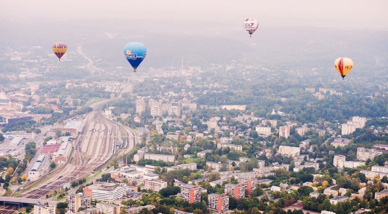 Oro balionai (nuotr. Fotodiena/Audrius Bagdonas)  