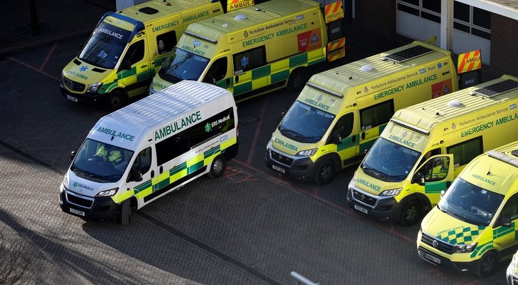 Kai kuriose Didžiosios Britanijos ligoninėse pradėjo trūkti personalo (nuotr. SCANPIX)