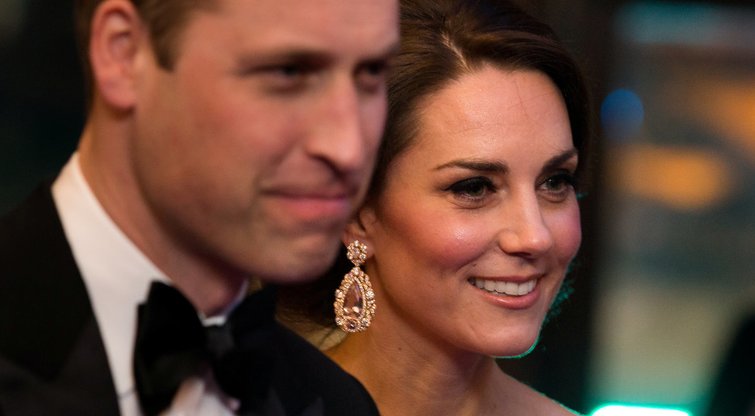 Kunigaikštienė Kate Middleton privertė pasaulį išsižioti: ji nurungė žvaigždes (nuotr. SCANPIX)