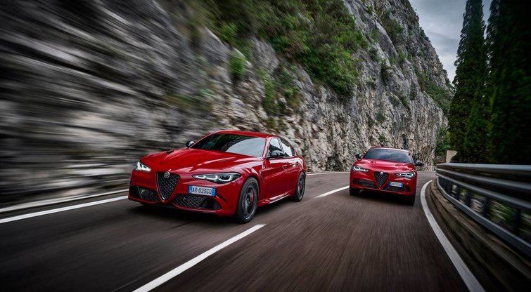 „Alfa Romeo“ keičia planus: išsaugos pripažinimo sulaukusį V6 variklį