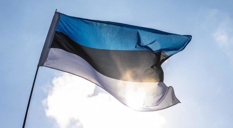 Iš posto traukiasi Estijos regioninių reikalų ministras Kallasas (nuotr. SCANPIX)