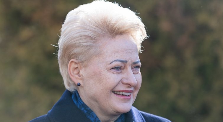 D. Grybauskaitė balsuoja rinkimuose (Paulius Peleckis/ BNS nuotr.)
