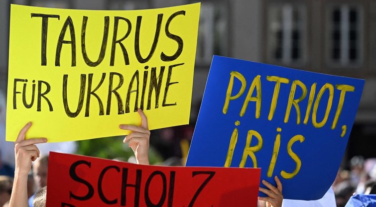 Vokietijos Bundestagas nepritarė pasiūlymui perduoti Ukrainai raketų „Taurus“ (nuotr. SCANPIX)