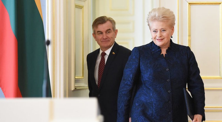 Prezidentė Dalia Grybauskaitė ir Seimo pirmininkas Viktoras Pranckietis (nuotr. Fotodiena.lt)