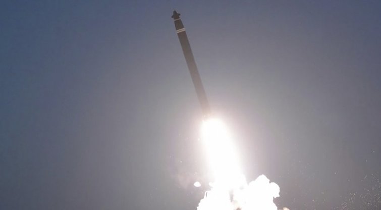 Š. Korėja paleido balisitinę raketą (nuotr. SCANPIX)