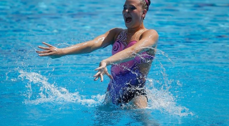 Lietuvės Europos jaunimo dailiojo plaukimo čempionate (nuotr. Organizatorių)