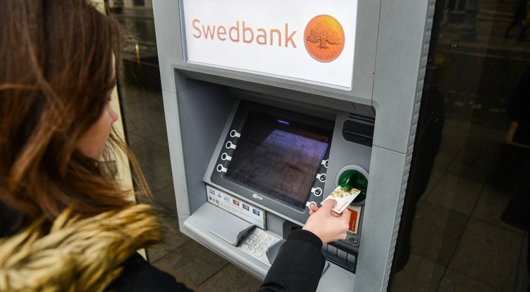 Swedbank įspėja apie galimus trikdžius (nuotr. Fotodiena/Justino Auškelio)
