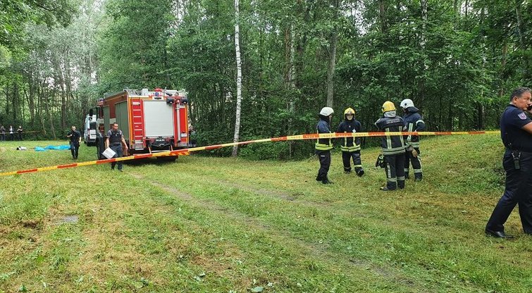 Žuvo trys „Vilniaus vandenys“ darbuotojai: įtariama, kad išsiskyrė pavojingos dujos (nuotr. Broniaus Jablonsko)