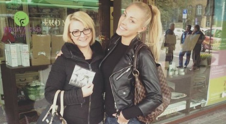 Liepa Mondeikaitė susitiko su savo „pussesere“ Vilija (nuotr. asmeninio albumo („Facebook“)