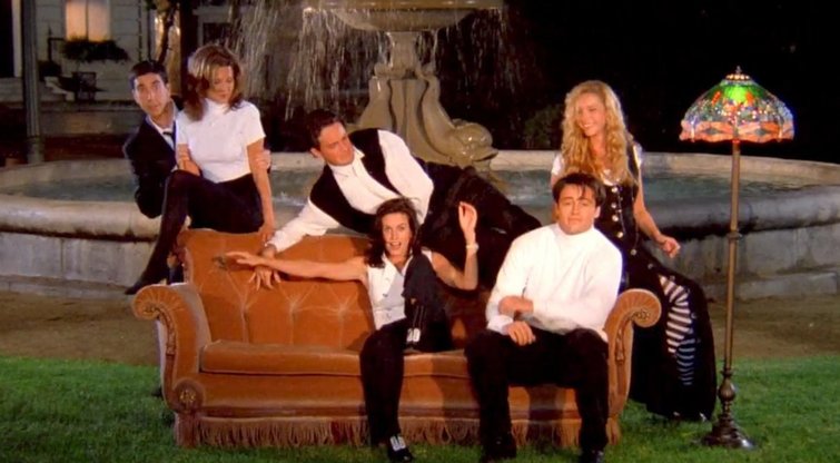 Serialo „Friends“ scena (nuotr. NBC)  