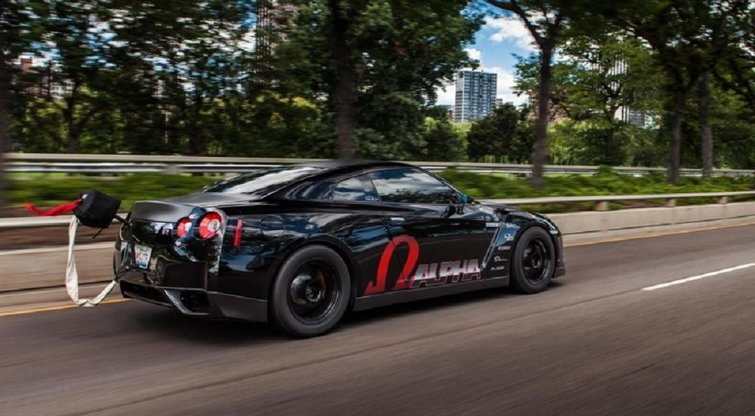 10 greičiausių „Nissan GT-R“ : 400 km/val. greitis ne riba