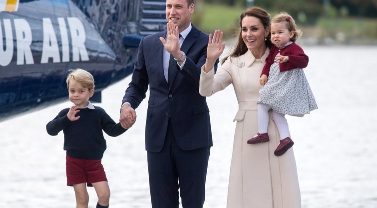 Karališkoji šeima (nuotr. Vida Press)