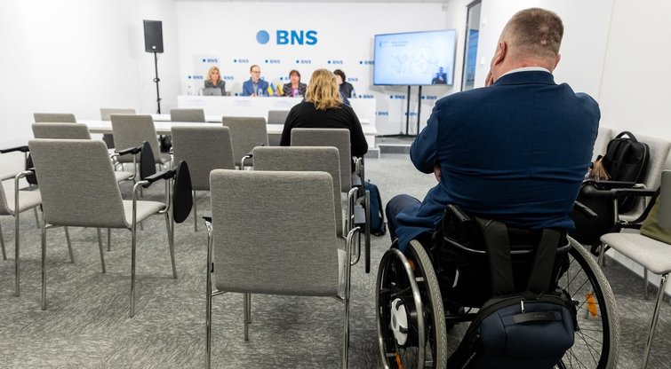 Neįgaliųjų organizacijos vieningai pritaria neįgalumo nustatymo pertvarkai (Žygimantas Gedvila/ BNS nuotr.)