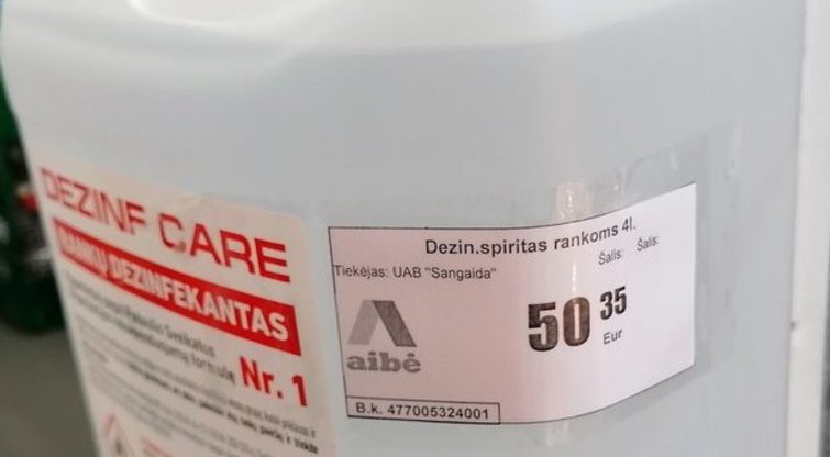 Šokiravo kaina – už dezinfekcinį skystį prašo 50 eurų (nuotr. skaitytojo)