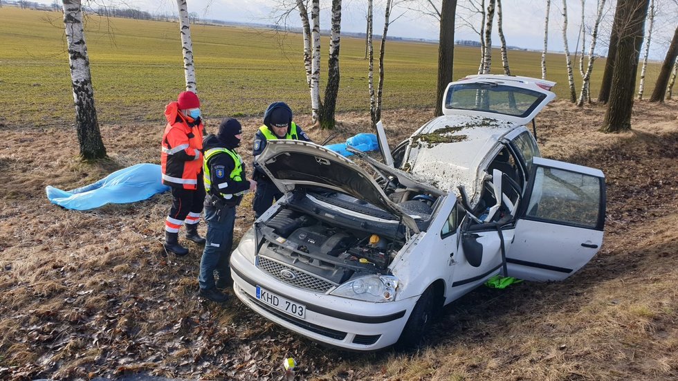 Kraupi nelaimė kelyje Vilkaviškis–Marijampolė: žuvo 2 žmonės