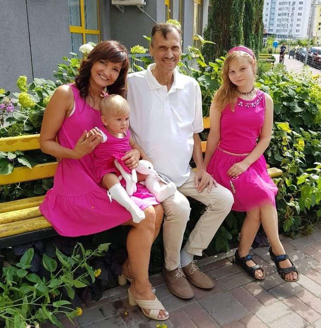 Olga Bodnar su šeima
