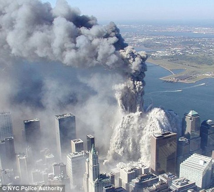 2001/09/11: prisimenant siaubingiausią teroro išpuolį