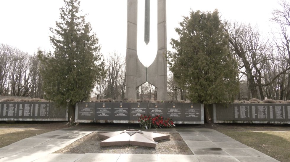 Ukrainiečiai kraupsta išvydę sovietinius paminklus Lietuvoje
