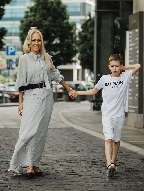 Oksana Pikul su sūnumi (nuotr. Instagram)