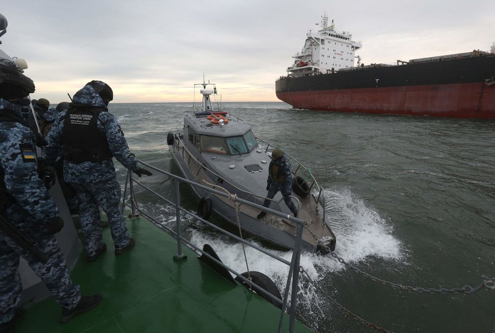 Ukrainos pajėgos atakavo Rusijos laivus: Rusijos Juodosios jūros laivynui prasti popieriai (nuotr. SCANPIX)