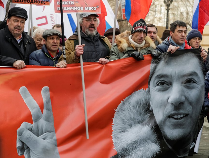 Maskvos centre minios gedėjo Boriso Nemcovo (nuotr. SCANPIX)