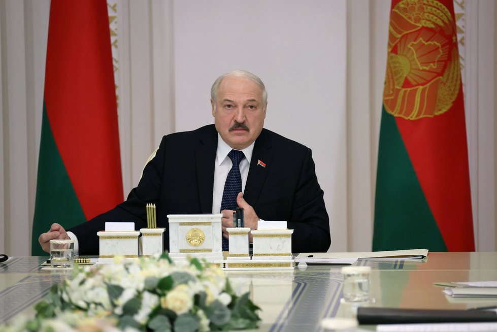 „Družba“ baigėsi: Baltarusija laikinai sustabdė naftos reeksportą į Lenkiją