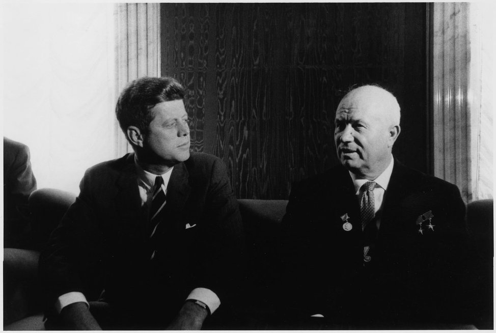 N. Chruščiovas (dešinėje) (nuotr. Vida Press)