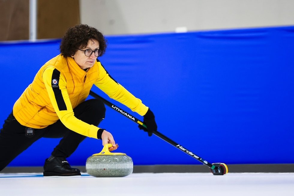 Istorinis Lietuvos akmenslydininkių žygis pasaulio čempionate (nuotr. World Curling) 