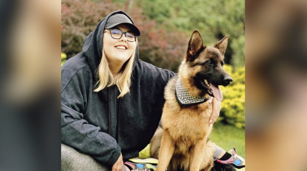 Gabija Masionytė ir jos šuo (nuotr. stop kadras)