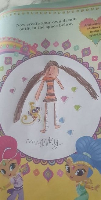 Mažametės dukros piešinys mamą paliko be žado