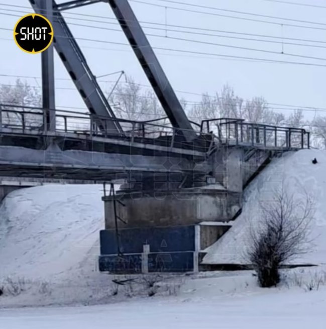 Samaroje susprogdintas tiltas (nuotr. Telegram)
