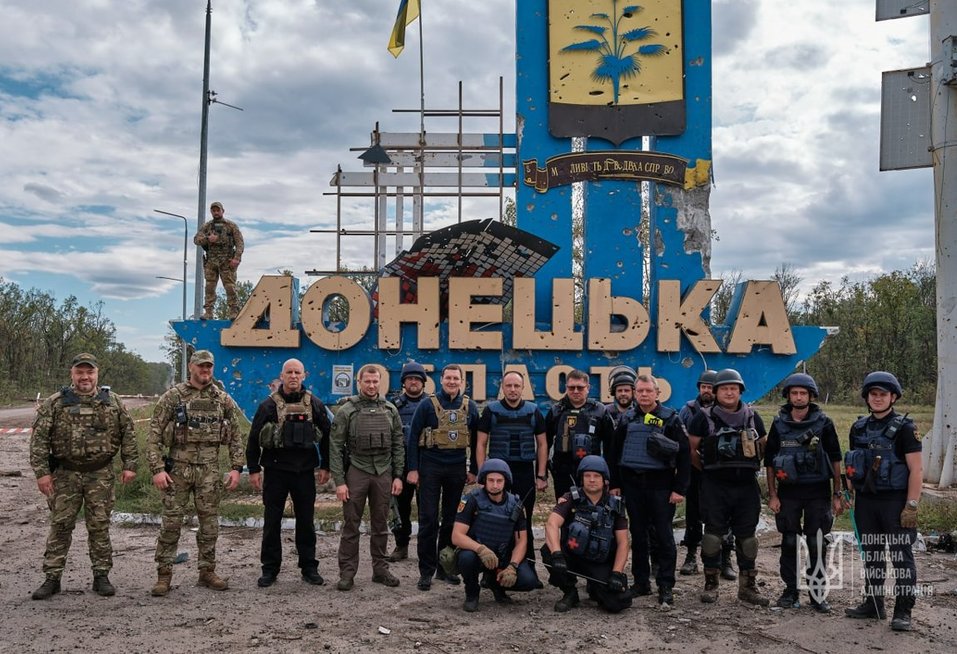 Ukrainiečių sėkmė: tarp Donecko ir Charkivo iškėlė Ukrainos vėliavą (nuotr. Telegram)